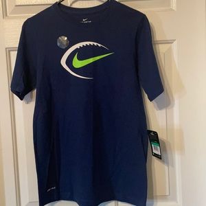 Nike T-shirt (size XL)
